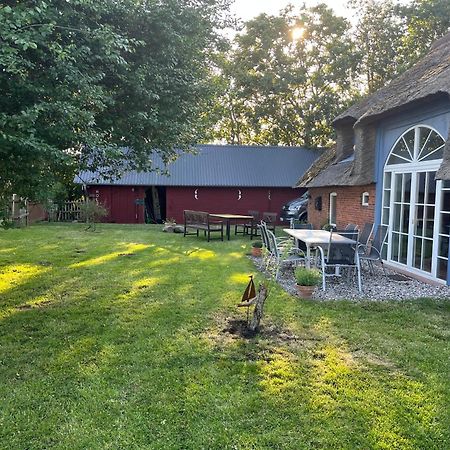 Brunos Haus Villa Emmelsbull-Horsbull Bagian luar foto